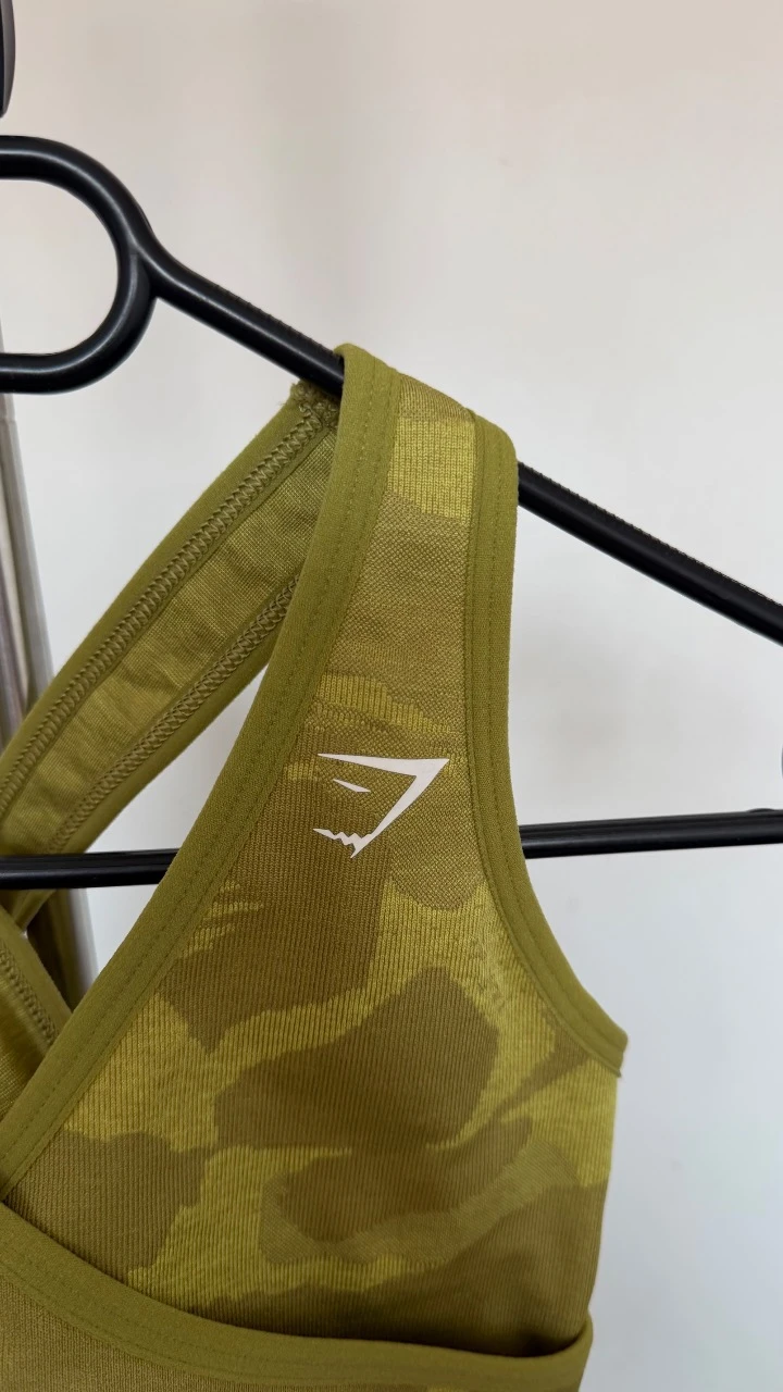 Top esportivo Gymshark verde tamanho P – photo 3